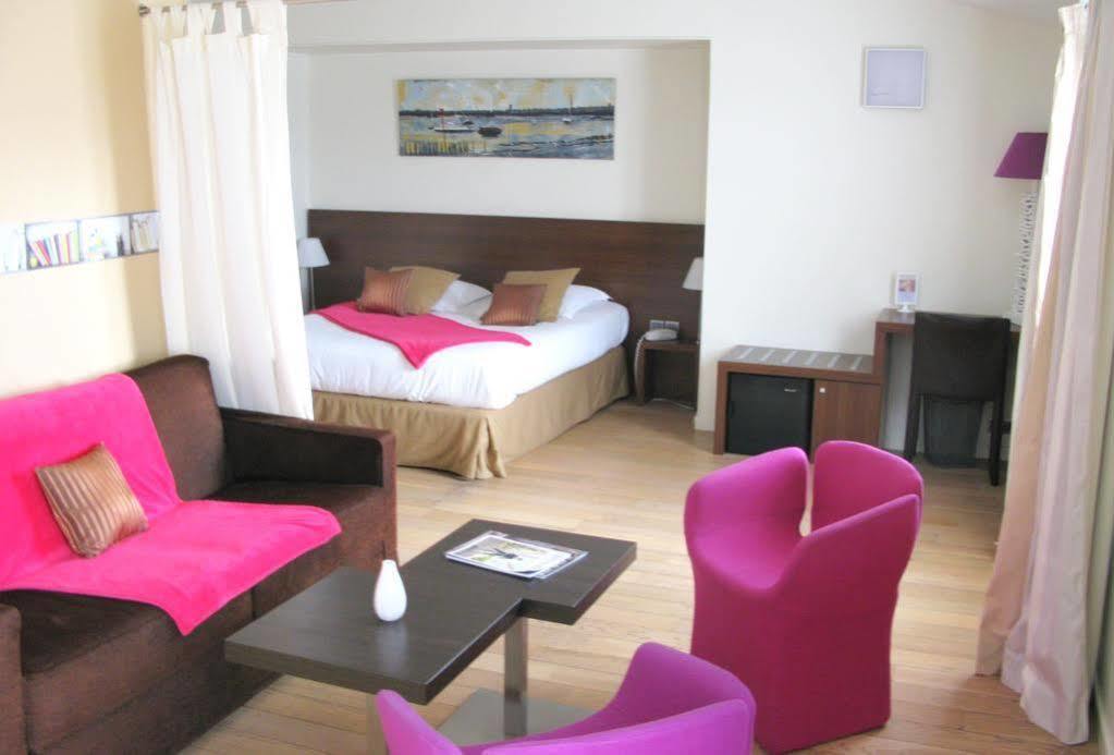 Hotel La Jetee Saint-Martin-de-Re Bagian luar foto